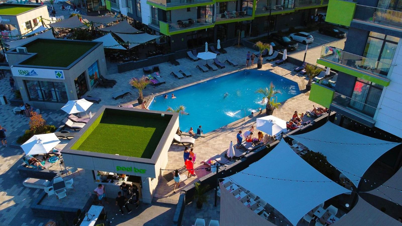 Evelyn'S Apartment Spa&Pool Beach Resort Mamaia Esterno foto