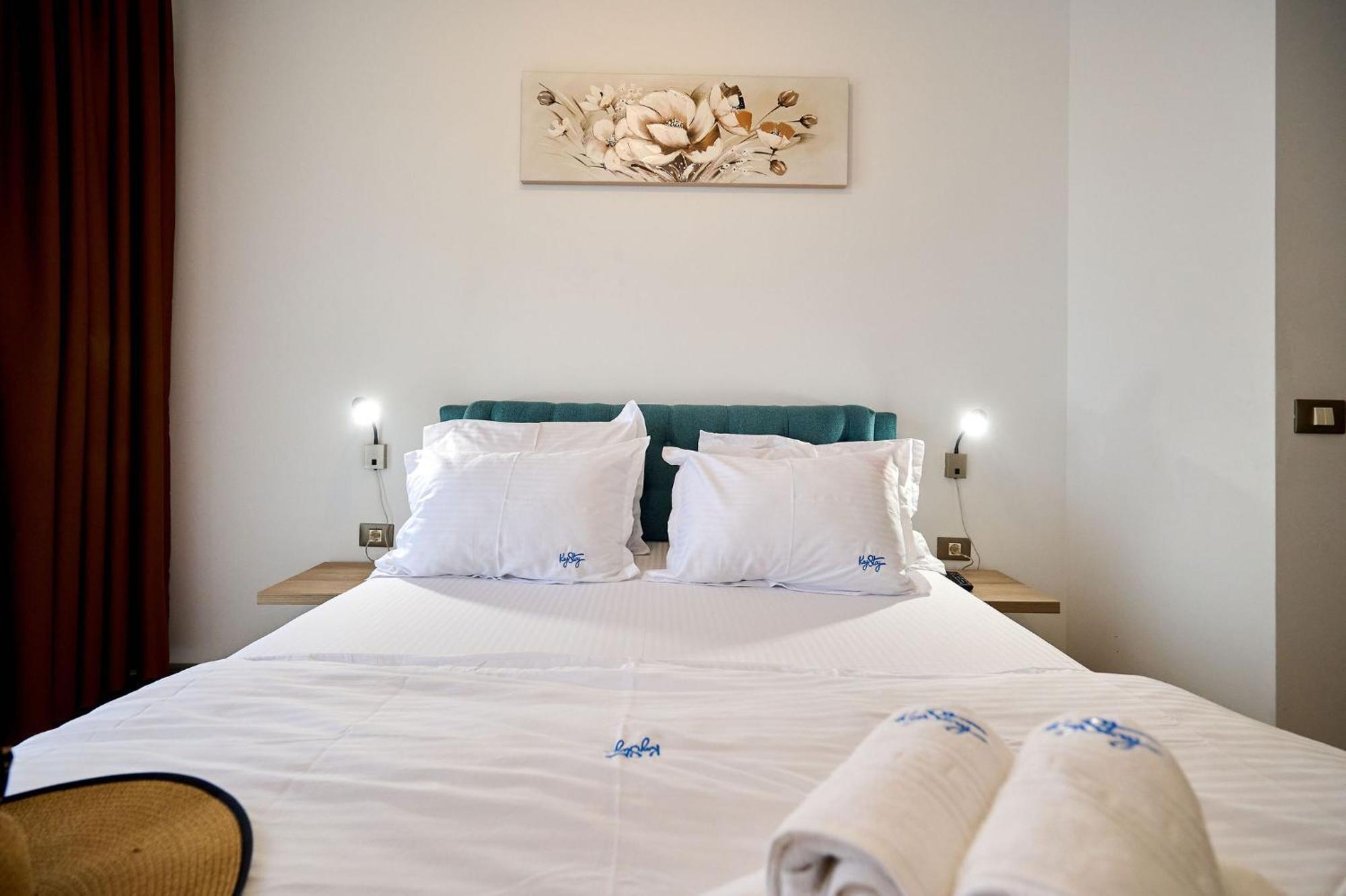 Evelyn'S Apartment Spa&Pool Beach Resort Mamaia Esterno foto