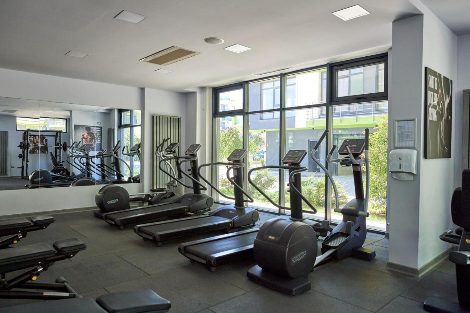 Evelyn'S Apartment Spa&Pool Beach Resort Mamaia Esterno foto