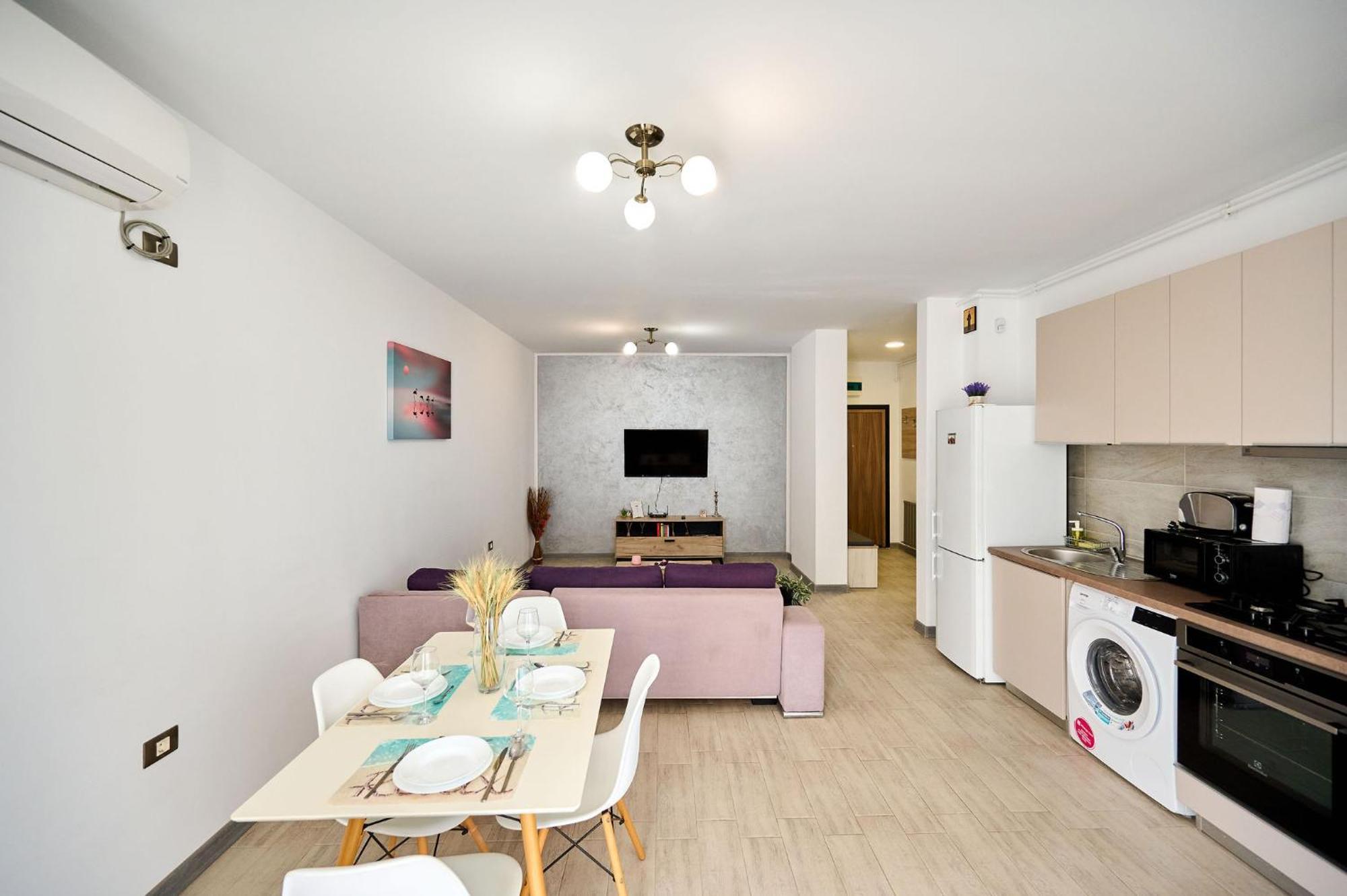 Evelyn'S Apartment Spa&Pool Beach Resort Mamaia Esterno foto
