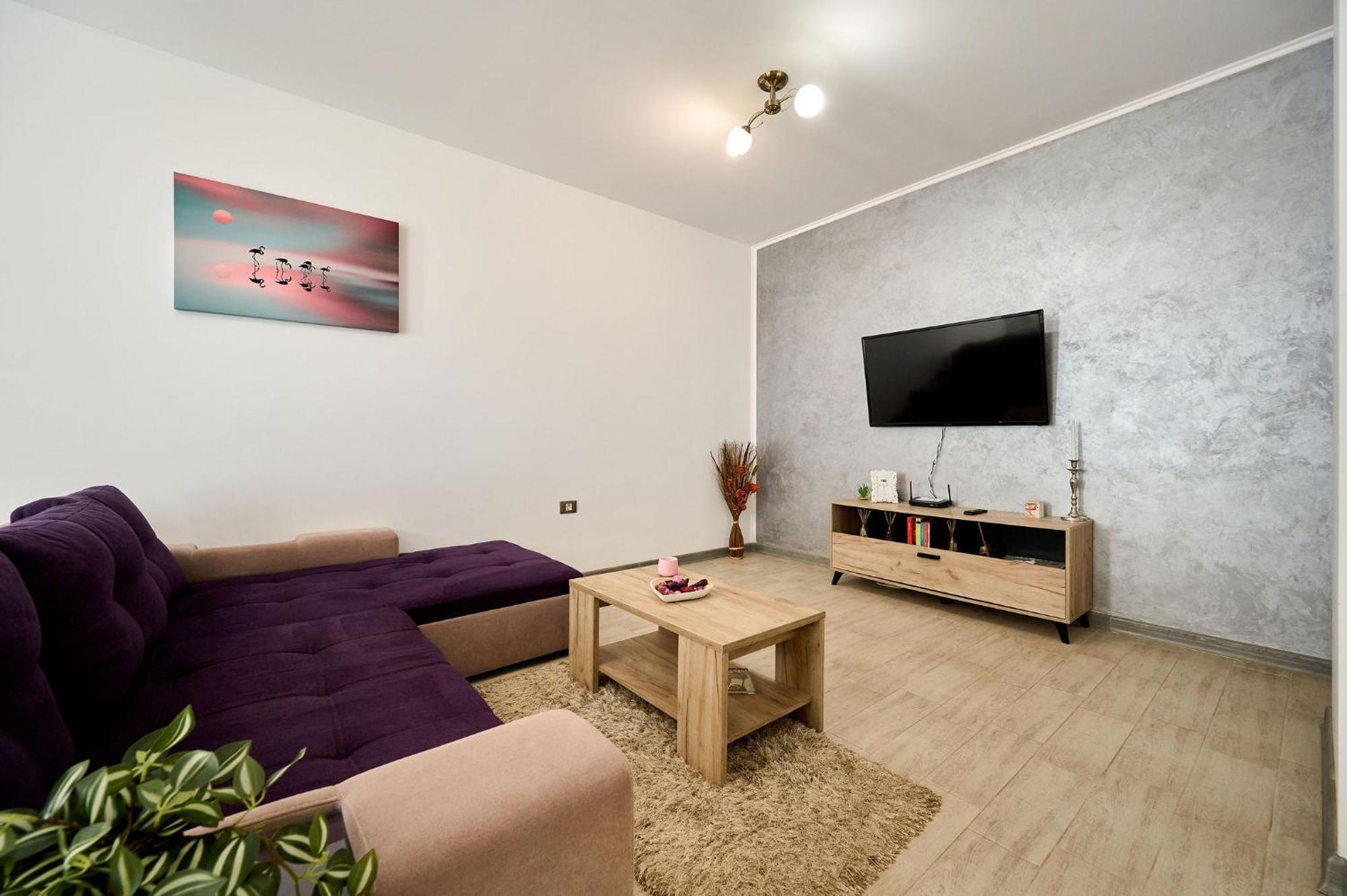 Evelyn'S Apartment Spa&Pool Beach Resort Mamaia Esterno foto