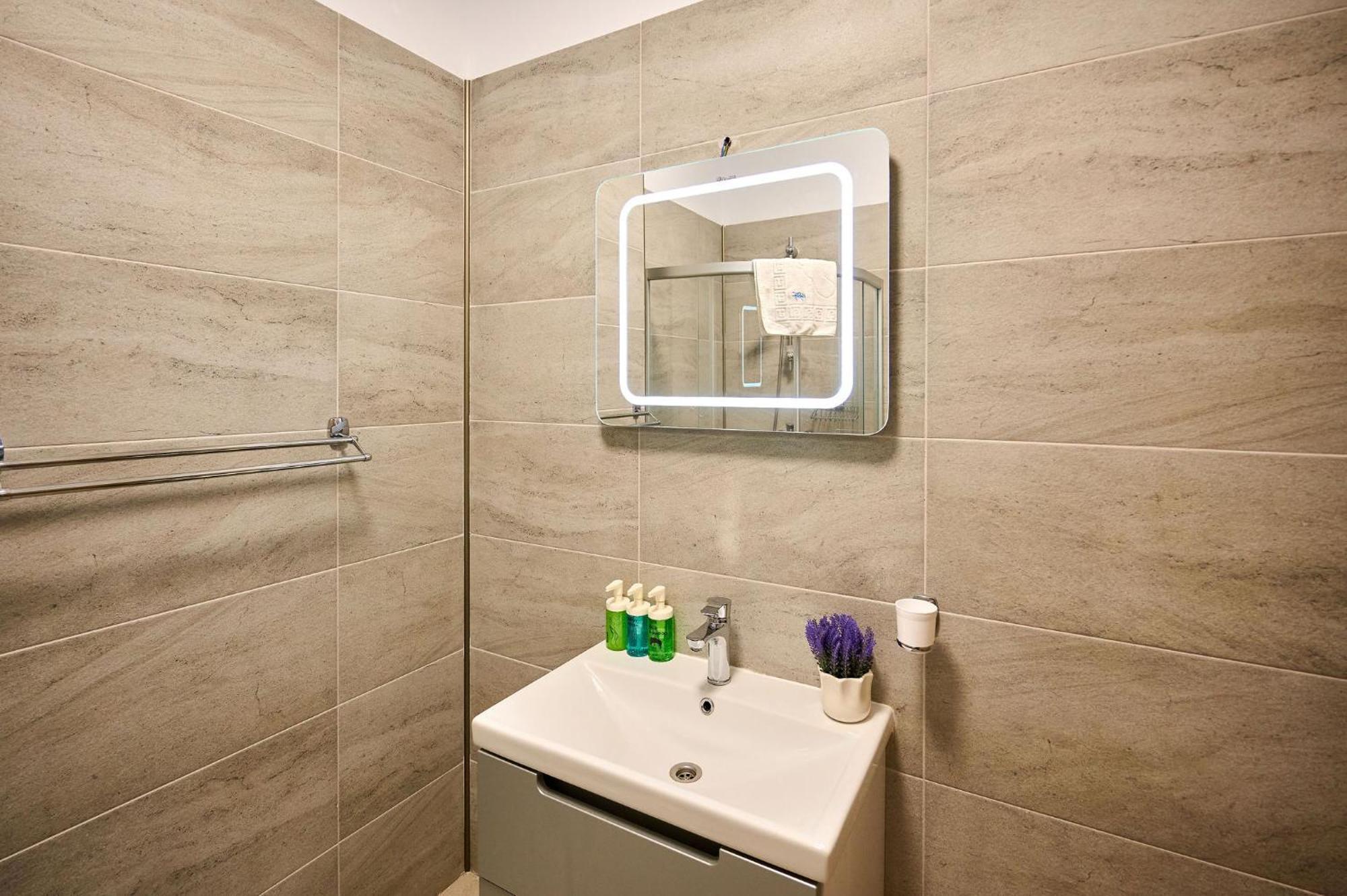 Evelyn'S Apartment Spa&Pool Beach Resort Mamaia Esterno foto